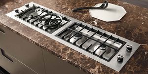 piano di lavoro in pietra naturale / per uso residenziale / da cucina
