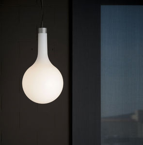 lampada a sospensione / design originale / in polietilene / da interno