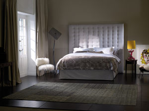 letto standard / doppio / moderno / in tessuto