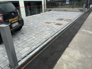 barriera per parcheggi / di controllo accessi / fissa / in acciaio