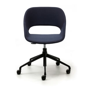 sedia da ufficio moderna / imbottita / con rotelle / con base a stella