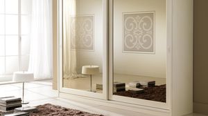 armadio classico / in legno / in legno laccato / a porte scorrevoli
