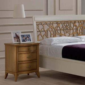comodino / classico / in legno laccato / da interno