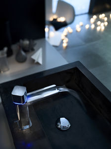 miscelatore per lavabo / in ottone cromato / elettronico / da bagno