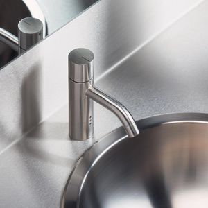 miscelatore per lavabo / in ottone / in acciaio inox / elettronico