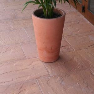 piastrella da esterno / per pavimento / in pietra naturale / a rilievo