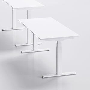 tavolo da lavoro moderno / in MDF / rettangolare / per ufficio