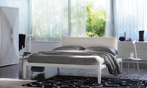 letto standard / a baldacchino / doppio / moderno