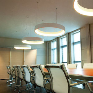 luce a sospensione / LED / tonda / in acciaio