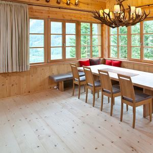 parquet massiccio / da incollare / in legno / opaco