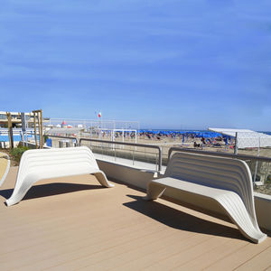 panca pubblica / design originale / in materiale composito / con schienale