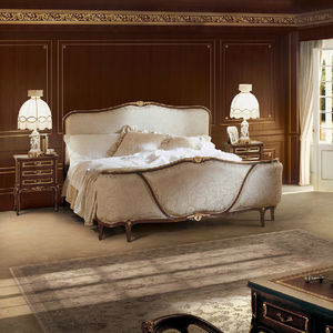 letto matrimoniale / design nuovo barocco / imbottito / con testiera