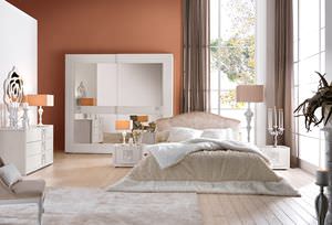 letto matrimoniale / classico / imbottito / in velluto