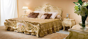 letto standard / doppio / in stile / in legno