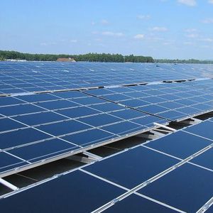 pannello in vetro temprato / a controllo solare / per applicazioni fotovoltaiche / a basso contenuto di ferro