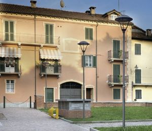 lampione urbano / da giardino / moderno / in alluminio