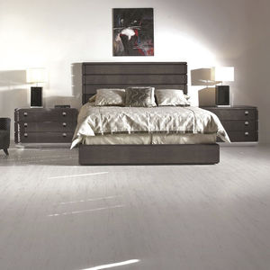 letto matrimoniale / moderno / con testiera / in legno