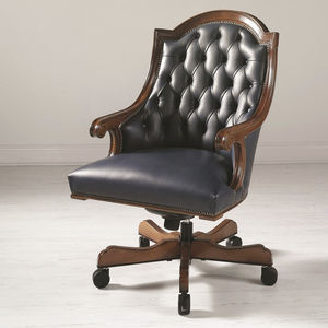 poltrona direzionale in stile / in pelle / in legno / con rotelle