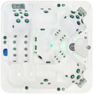 spa fuoriterra / quadrata / 5 posti / con illuminazione LED integrata