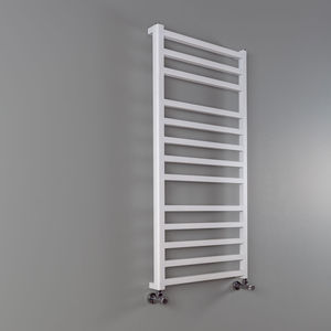 radiatore scaldasalviette ad acqua calda / elettrico / in metallo / moderno