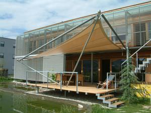 casa prefabbricata / moderna / in legno massiccio / a due piani