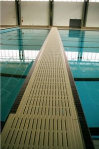 parete mobile per piscina pubblica / trasversale