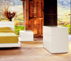 cassettone moderno / in legno / in legno laccato / bianco