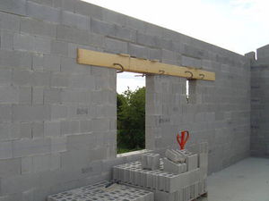 blocco di calcestruzzo pieno / per muro portante / con posa a giunto sottile