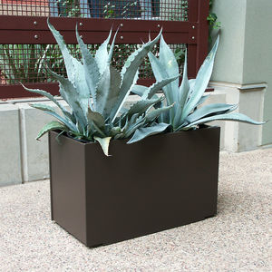 fioriera in plastica riciclata / rettangolare / quadrata / moderna