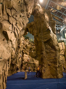 parete d'arrampicata fissa