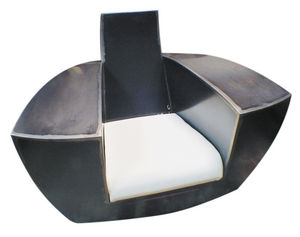 poltrona design originale / in pelle / in ferro / con rotelle nascoste