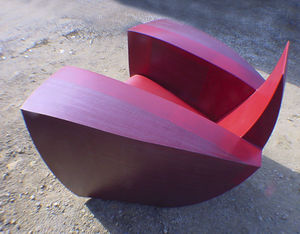 poltrona design originale / in pelle / in metallo laccato / con rotelle nascoste