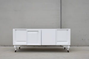 credenza design originale / in legno / in legno laccato / con ripiano
