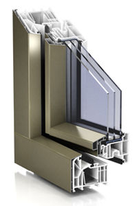 finestra a battente / in alluminio / in PVC / a tripli vetri