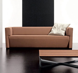 divano moderno / in tessuto / in pelle / contract