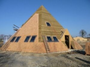 rivestimento di facciata in legno / con scanalature / a doghe