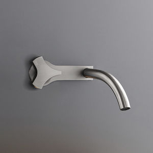 miscelatore per lavabo / da parete / in acciaio inox / da bagno