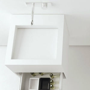 lavabo sospeso / quadrato / in Corian® / moderno