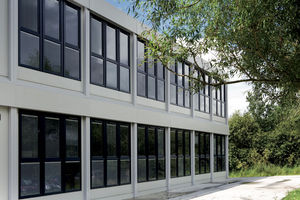 edificio modulare / prefabbricato / in acciaio / per ufficio