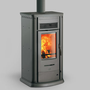 stufa a legna / moderna / in metallo / con distributore di calore