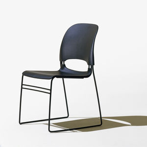 sedia visitatore moderna / impilabile / a slitta / 100% riciclabile