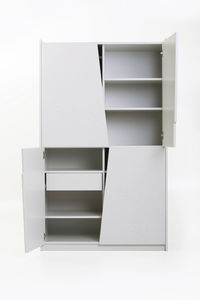 armadio moderno / in legno / con ante battenti / per bambini
