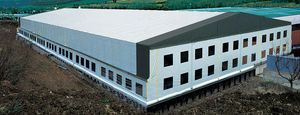 capannone prefabbricato / in acciaio galvanizzato