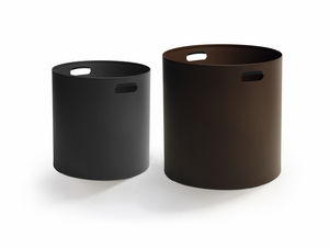 vaso da giardino in metallo