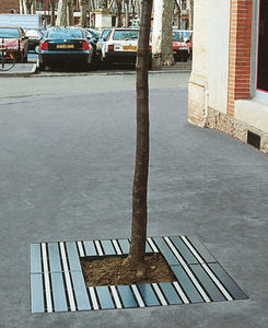 griglia per alberi in acciaio / quadrata