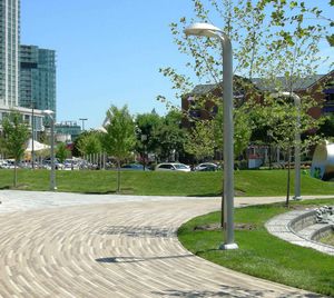 lampione urbano / moderno / in metallo / LED