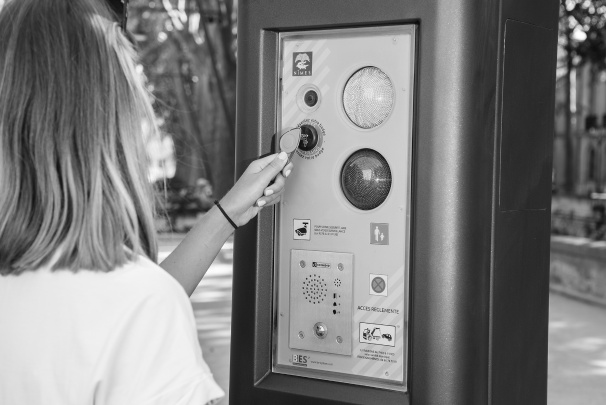 BORNES ESCAMOTABLES ET SYSTEMES - BES Photo 1
