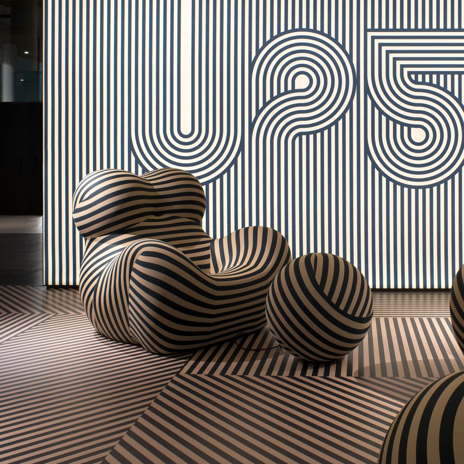 Poltrona Design Pop - Up 50 - B&B Italia - In Tessuto / Con Poggiatesta ...