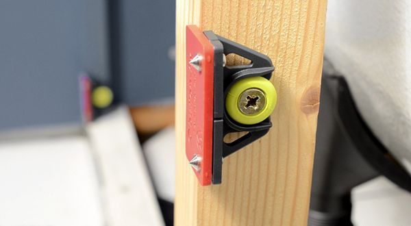 FISSAGGIO PER PLUVIALI SU PANNELLI ISOLANTI FID-V M8