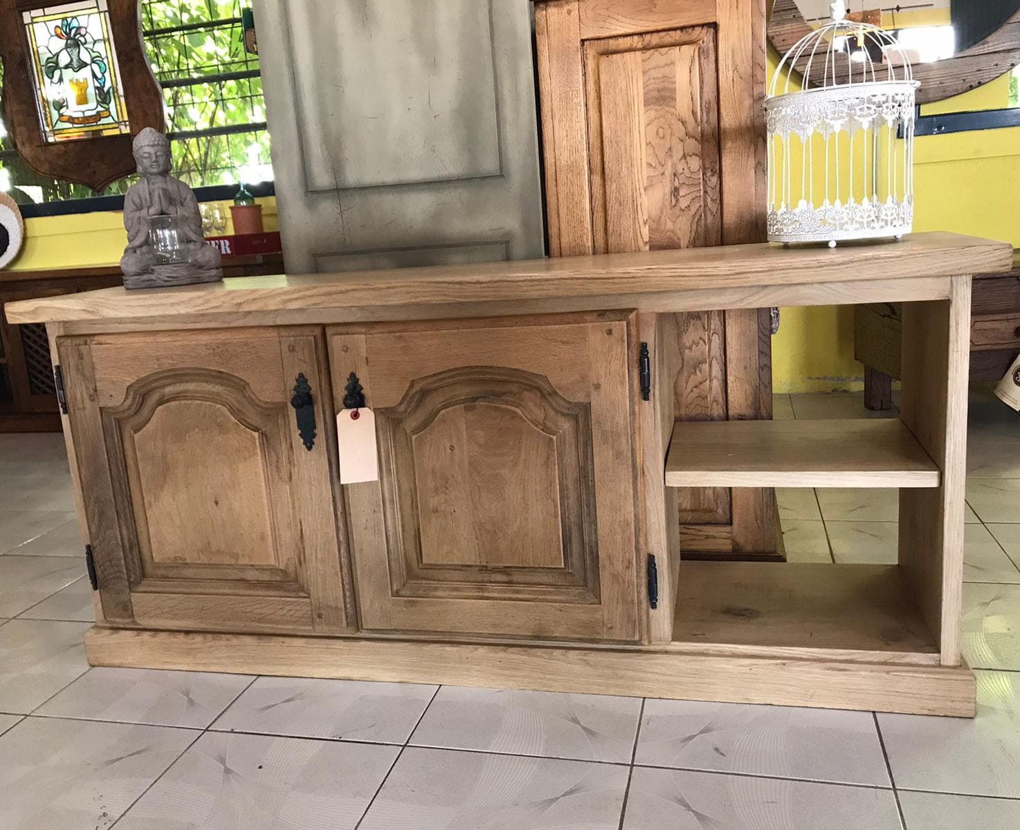Madia in frassino tre ante in rovere, design moderno, solida e capiente